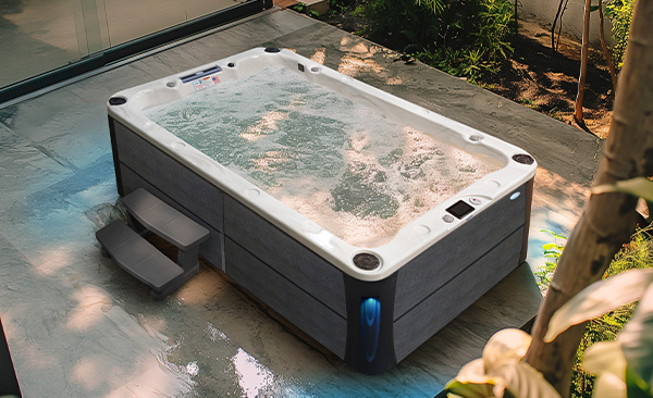 Deck Series Lebanon hot tubs for sale